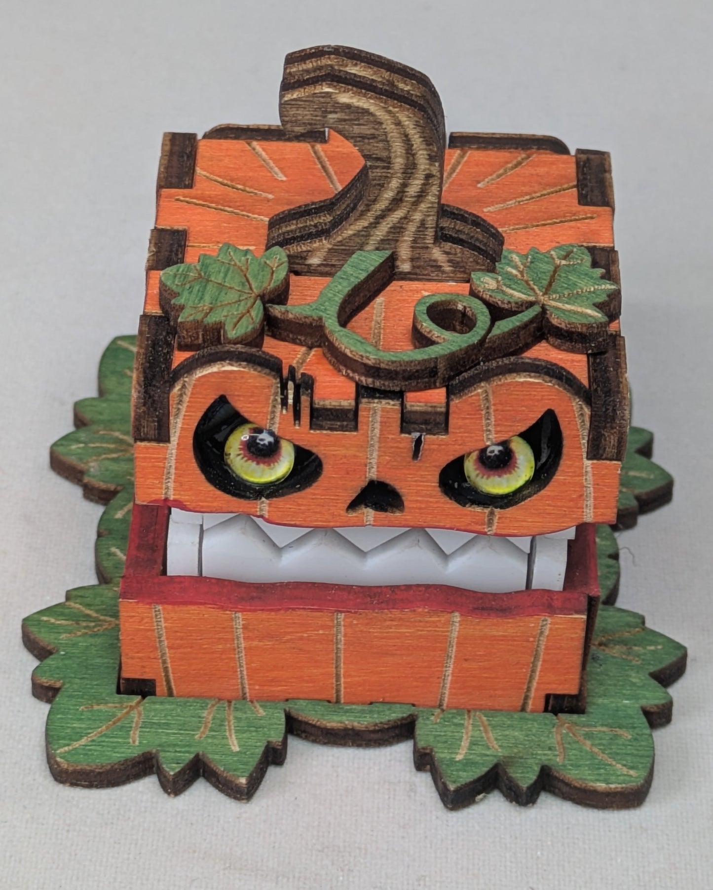 Pumpkin D20 Mimic Box